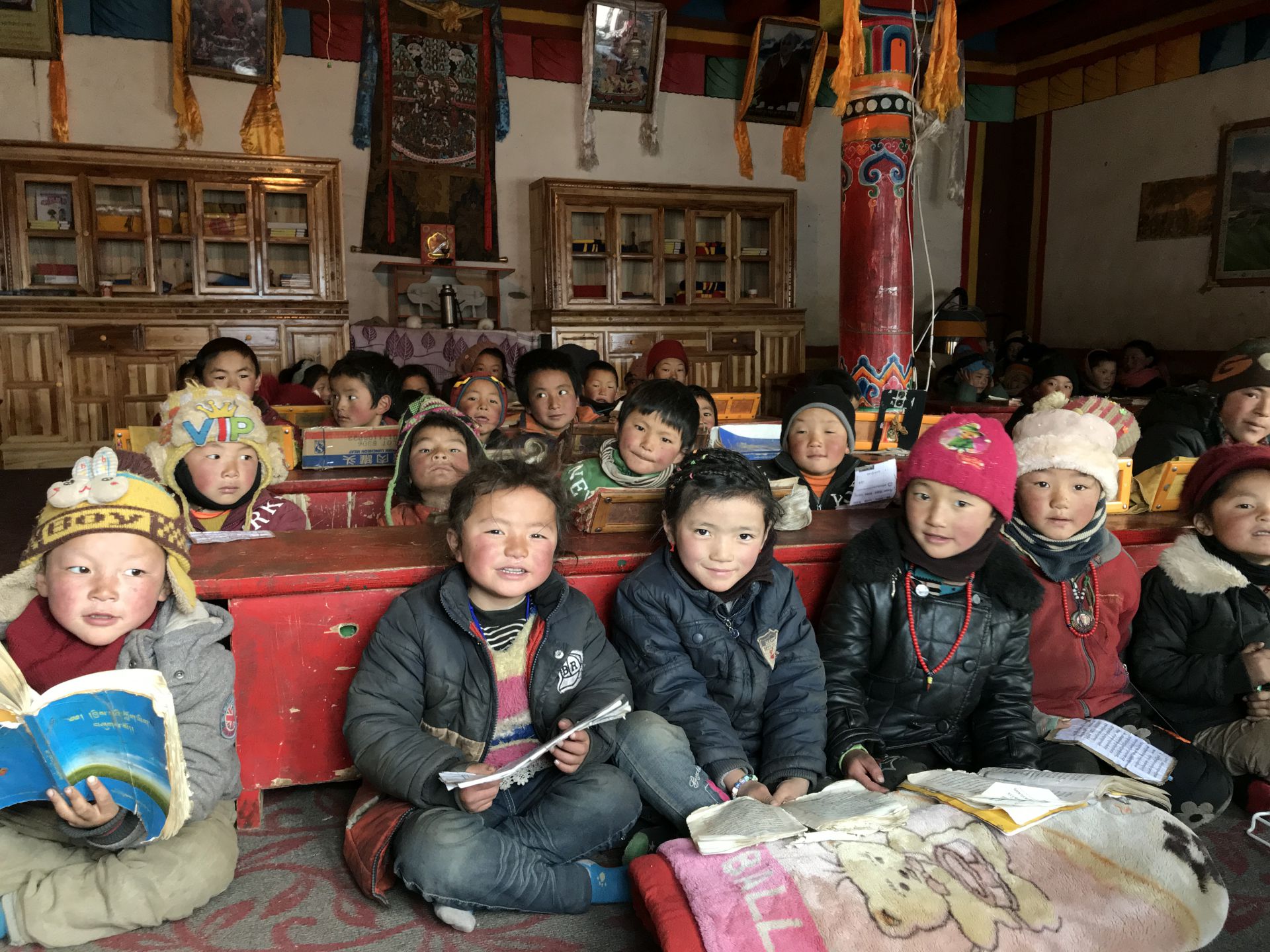 完美web版登录入口-完美(中国)公益回顾丨家国同欢月同圆 温暖满载甘孜州(图11)